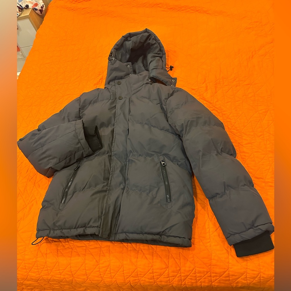 Wantdo Men Gray puffer Jacket Size S Very warm and Cozy